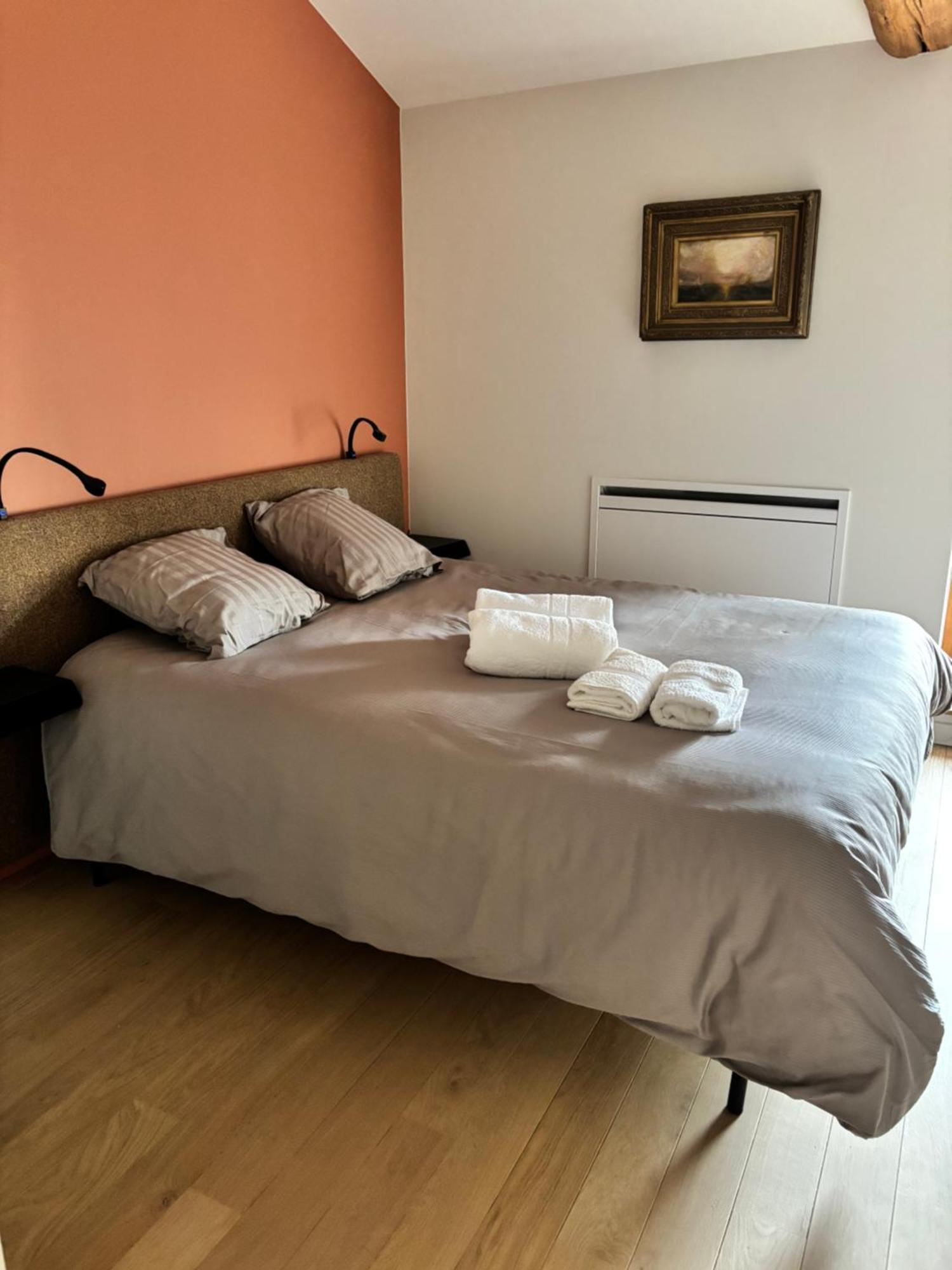 Le Domaine Du Pin Bed & Breakfast Châtillon-sur-Chalaronne Dış mekan fotoğraf