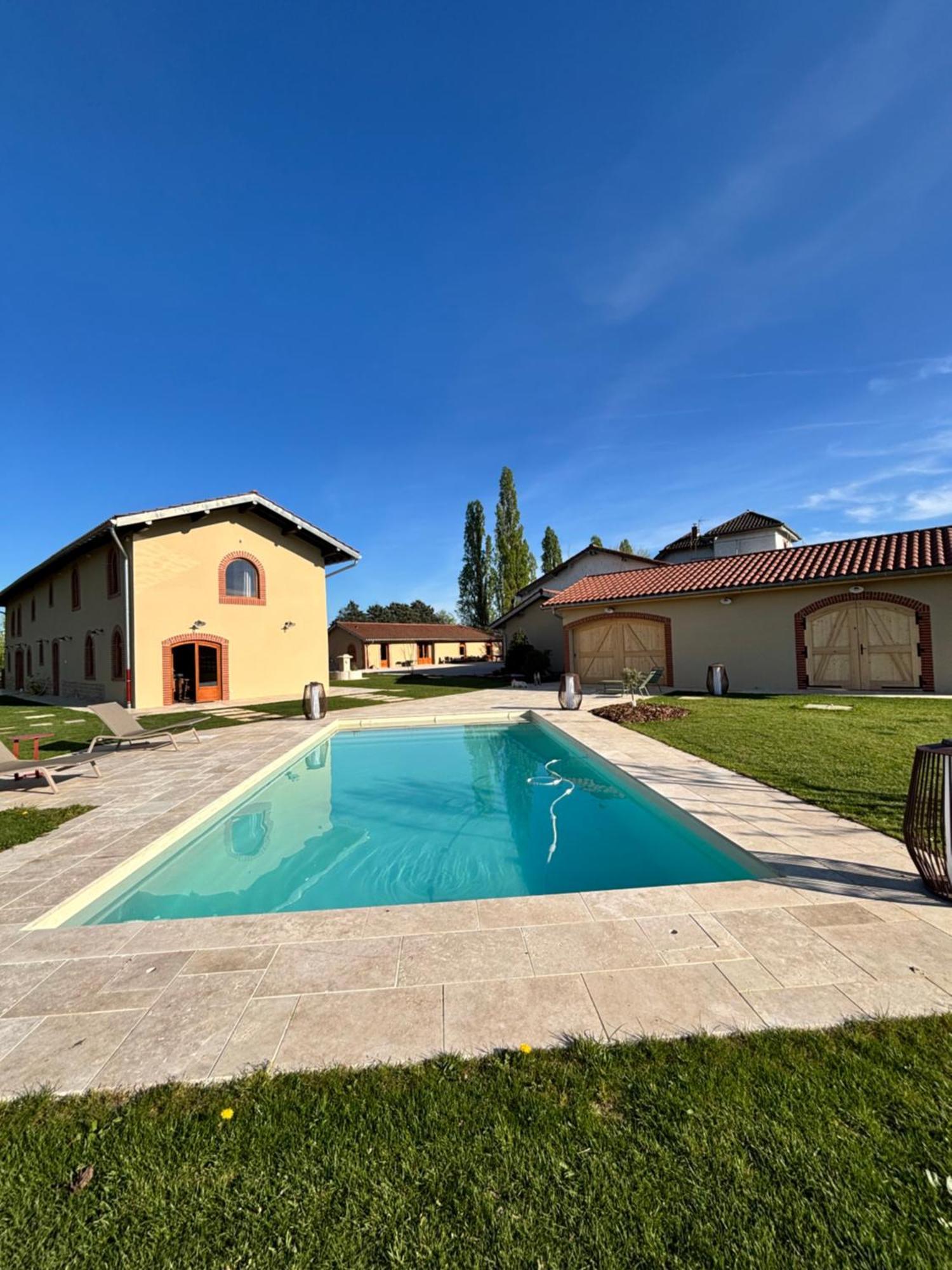 Le Domaine Du Pin Bed & Breakfast Châtillon-sur-Chalaronne Dış mekan fotoğraf